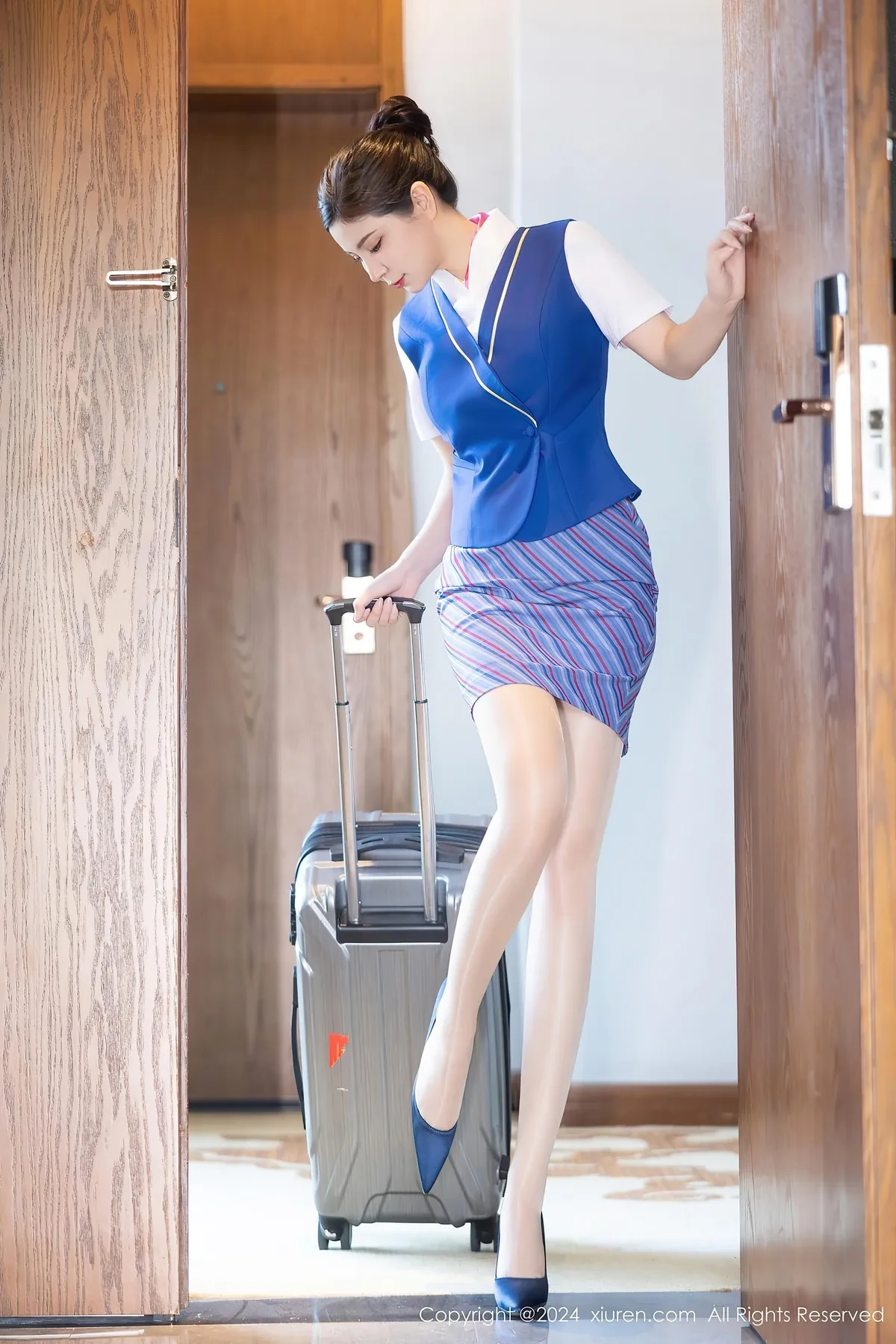 小蛮妖_0004.webp