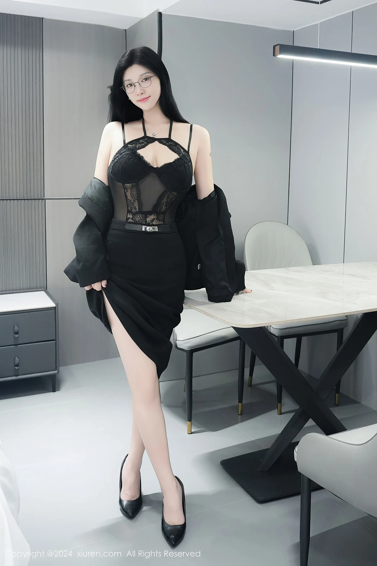 雅茹老师_0002.webp