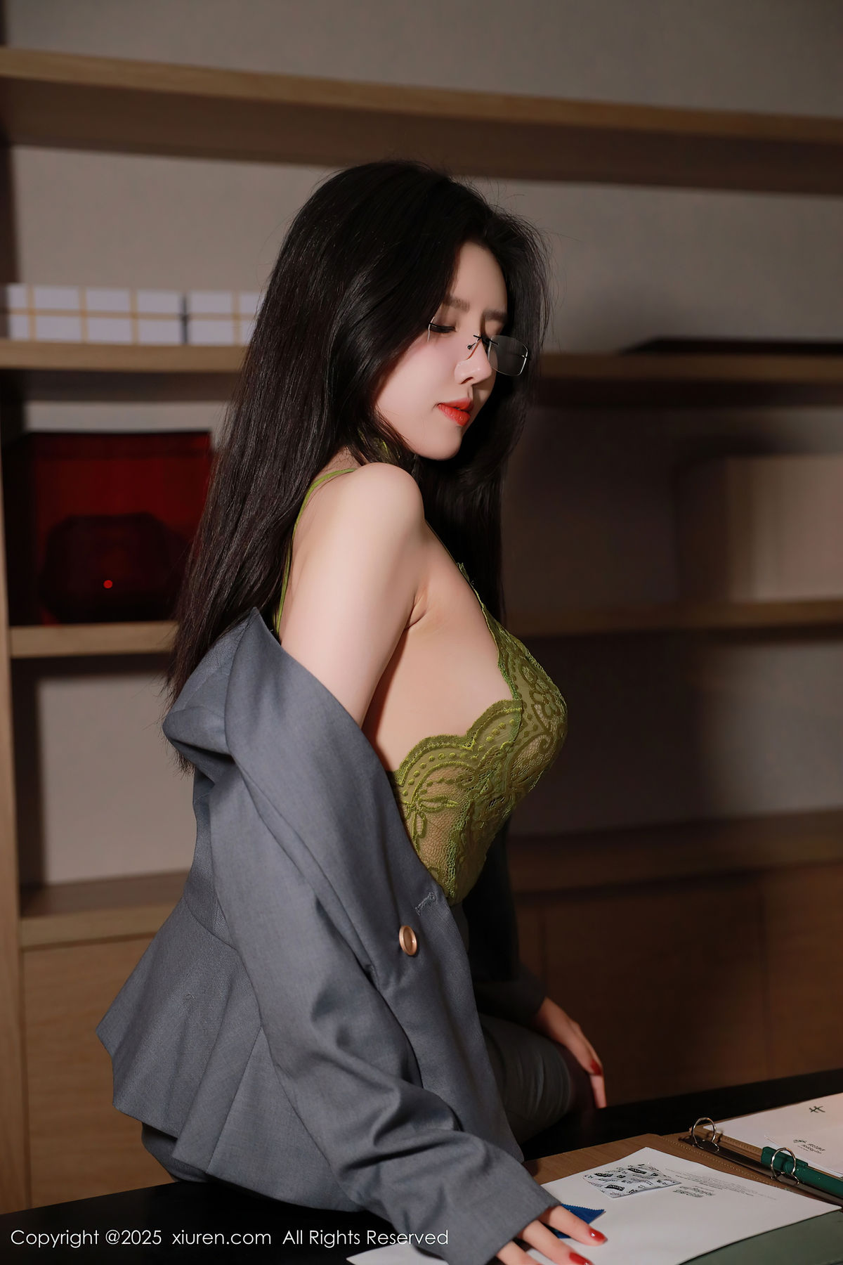 唐翩翩_1988.jpg